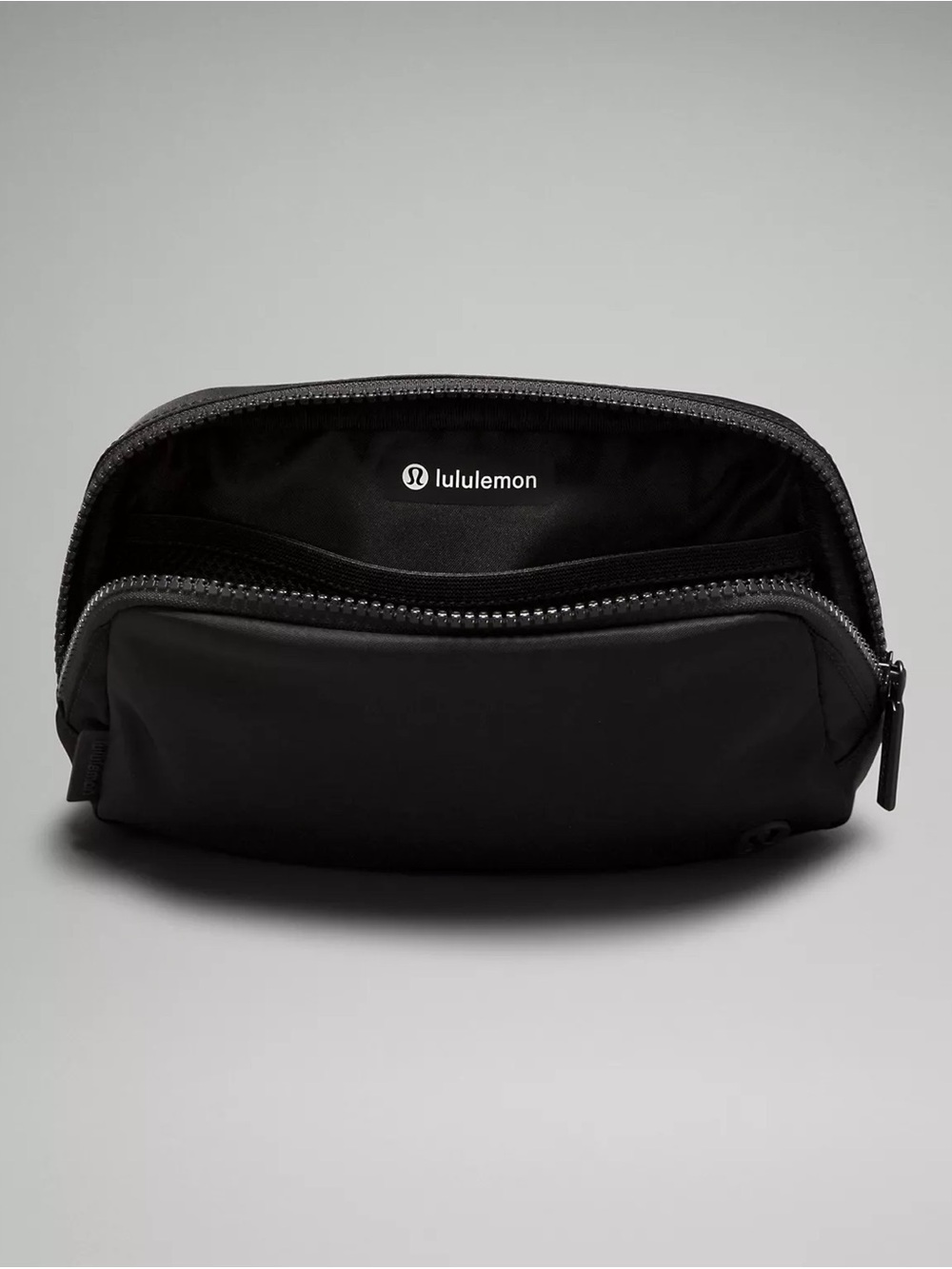 Lululemon Everywhere Belt Bag 1L - Picture 5 of 8